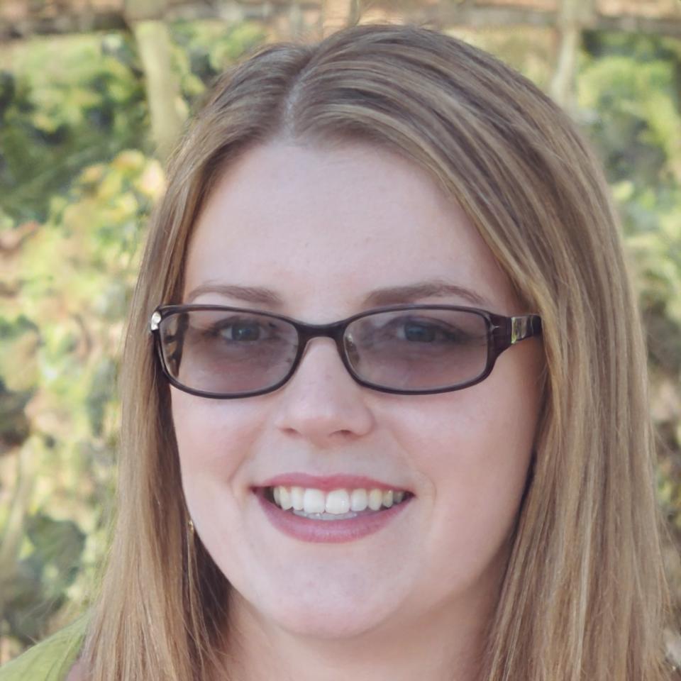 Maria Hoffmann, Budgetexpertin